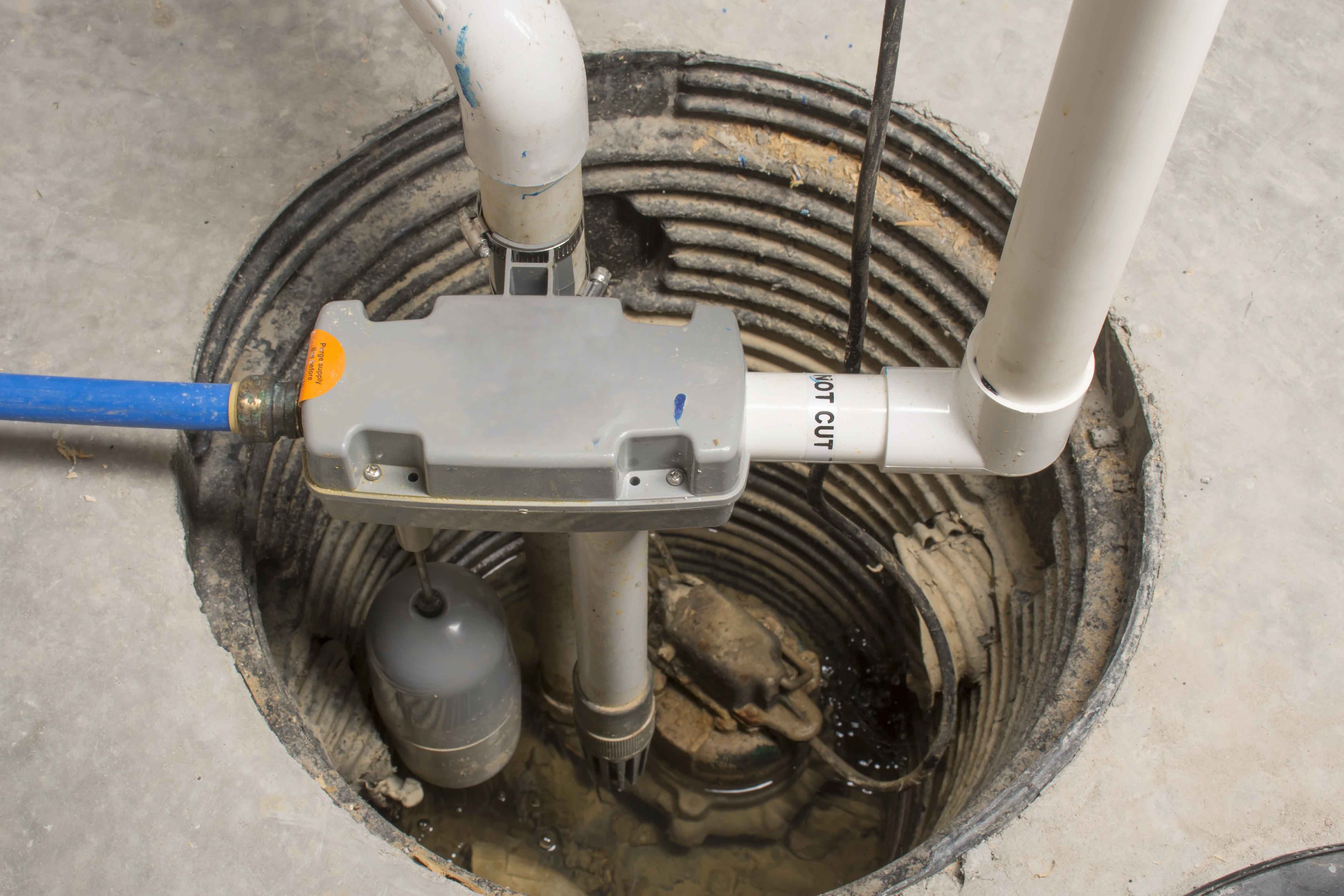 Types of Sump Pumps and How They Work - Grainger KnowHow