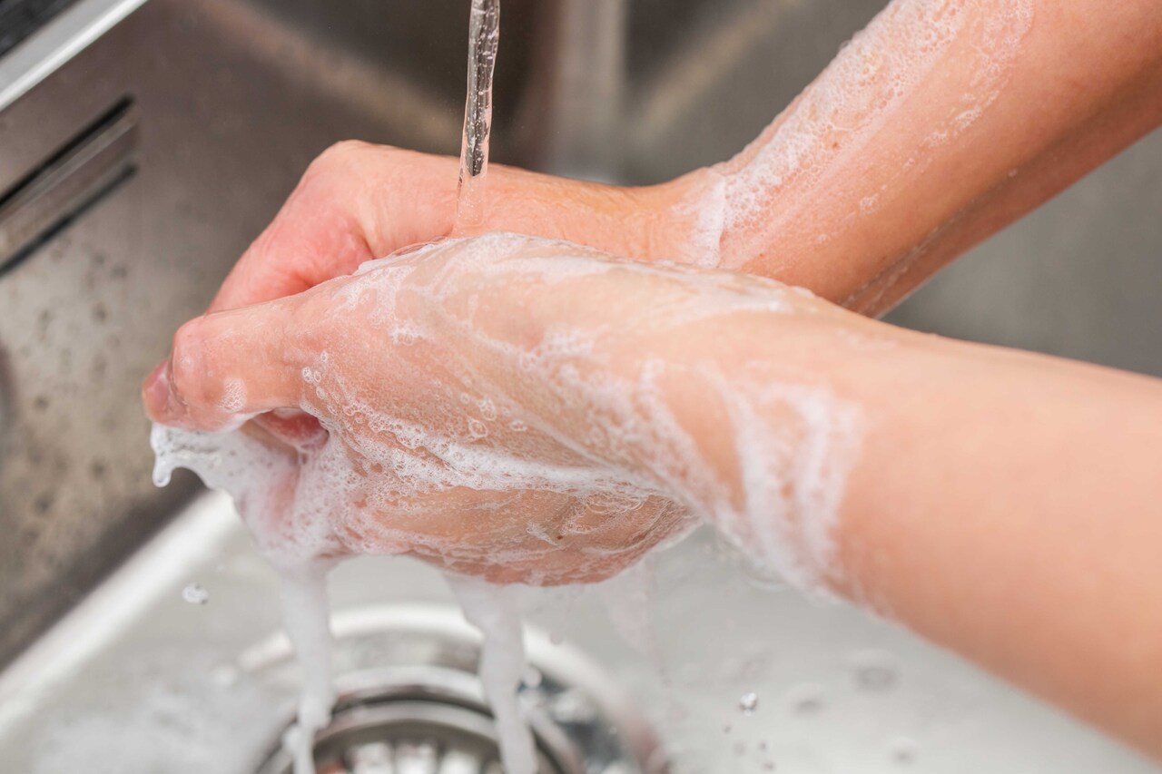 7 HANDWASHING STEPS TO PREVENT INFECTIONS